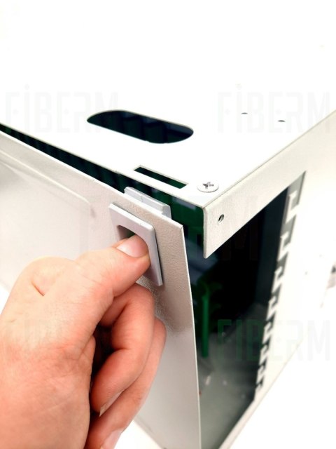 FIBERM Przełącznica światłowodowa modułowa 96 x SC Simplex, 8 modułów 12J, 6U Rack 19''