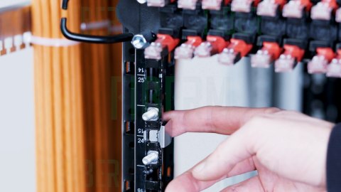 PATCHBOX® /dev/mount śruba montażowa do szafy RACK