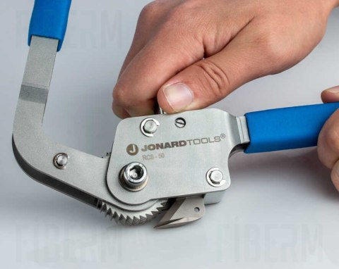 Rozcinacz do rur HDPE i kanałów kablowych Jonard RCS-50